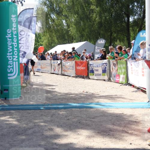 07.09.2025 - 19. Norderstedt Triathlon Zöllner http://msf.ph/oto/8788939 07.09.2025 13:47:50 Ziel 349 meine-sportfotos.de