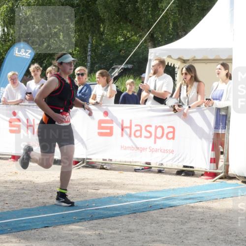 07.09.2025 - 19. Norderstedt Triathlon Zöllner http://msf.ph/oto/8788966 07.09.2025 13:57:41 Ziel 841 meine-sportfotos.de