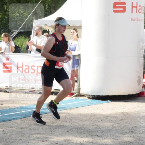 07.09.2025 - 19. Norderstedt Triathlon Zöllner http://msf.ph/oto/8788969 07.09.2025 13:57:42 Ziel 841 meine-sportfotos.de