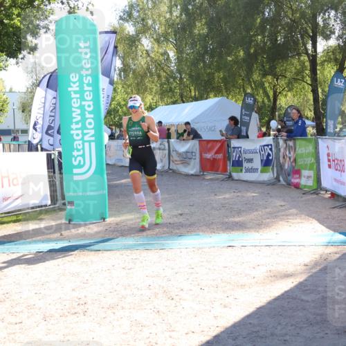 07.09.2025 - 19. Norderstedt Triathlon Zöllner http://msf.ph/oto/8788978 07.09.2025 16:13:49 Ziel 469, 1503 meine-sportfotos.de