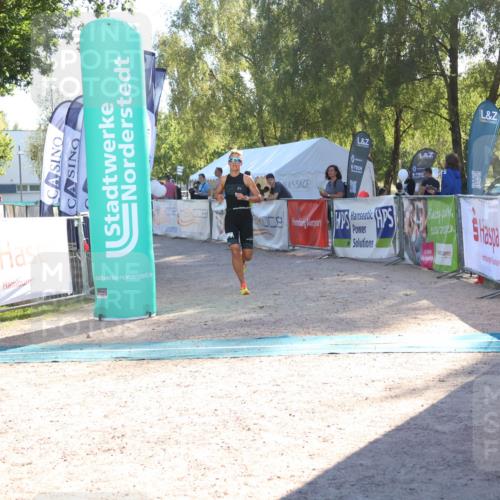 07.09.2025 - 19. Norderstedt Triathlon Zöllner http://msf.ph/oto/8788994 07.09.2025 16:13:53 Ziel 469, 1503 meine-sportfotos.de