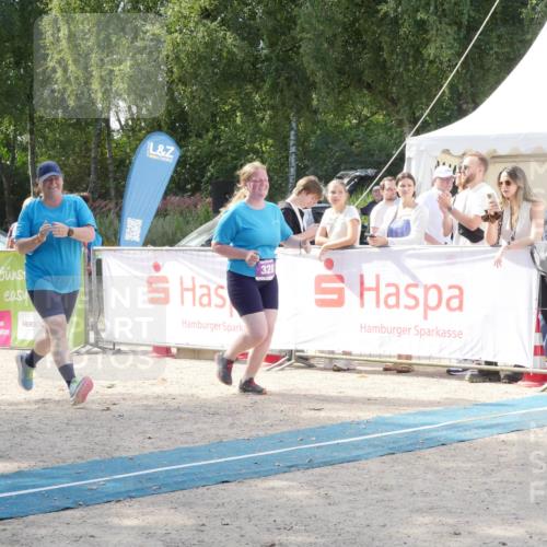 07.09.2025 - 19. Norderstedt Triathlon Zöllner http://msf.ph/oto/8789009 07.09.2025 13:58:49 Ziel 328 meine-sportfotos.de