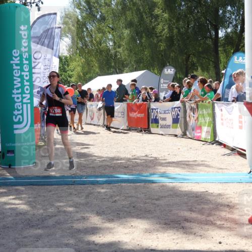 07.09.2025 - 19. Norderstedt Triathlon Zöllner http://msf.ph/oto/8789029 07.09.2025 13:48:14 Ziel 311, 777, 1298 meine-sportfotos.de