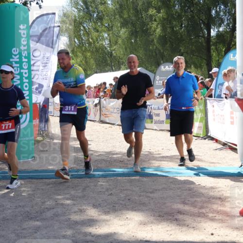 07.09.2025 - 19. Norderstedt Triathlon Zöllner http://msf.ph/oto/8789087 07.09.2025 13:48:19 Ziel 311, 777, 799, 1298 meine-sportfotos.de