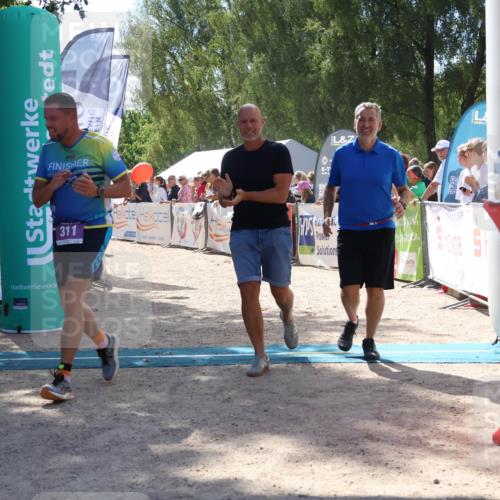07.09.2025 - 19. Norderstedt Triathlon Zöllner http://msf.ph/oto/8789091 07.09.2025 13:48:19 Ziel 311, 777, 799, 1298 meine-sportfotos.de