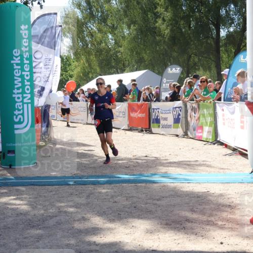 07.09.2025 - 19. Norderstedt Triathlon Zöllner http://msf.ph/oto/8789103 07.09.2025 13:48:23 Ziel 311, 352, 777, 799 meine-sportfotos.de