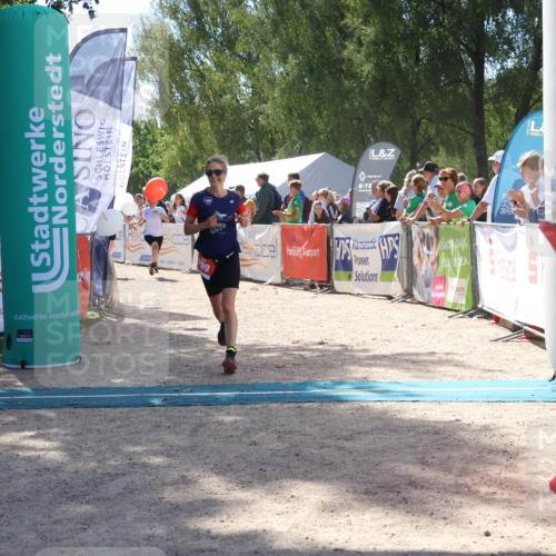 07.09.2025 - 19. Norderstedt Triathlon Zöllner http://msf.ph/oto/8789106 07.09.2025 13:48:24 Ziel 311, 352, 777, 799 meine-sportfotos.de