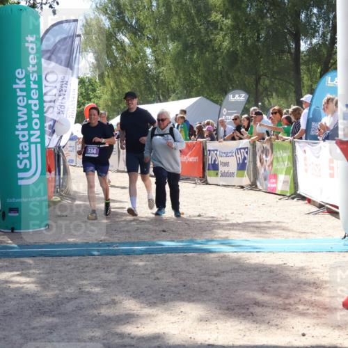 07.09.2025 - 19. Norderstedt Triathlon Zöllner http://msf.ph/oto/8789138 07.09.2025 13:48:40 Ziel 334, 1344 meine-sportfotos.de