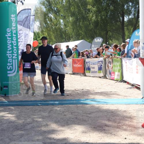 07.09.2025 - 19. Norderstedt Triathlon Zöllner http://msf.ph/oto/8789146 07.09.2025 13:48:41 Ziel 334, 1292, 1344 meine-sportfotos.de