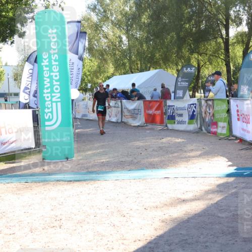 07.09.2025 - 19. Norderstedt Triathlon Zöllner http://msf.ph/oto/8789152 07.09.2025 16:16:47 Ziel  meine-sportfotos.de