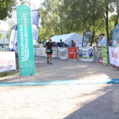 07.09.2025 - 19. Norderstedt Triathlon Zöllner http://msf.ph/oto/8789159 07.09.2025 16:16:47 Ziel  meine-sportfotos.de