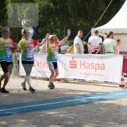 07.09.2025 - 19. Norderstedt Triathlon Zöllner http://msf.ph/oto/8789175 07.09.2025 14:05:33 Ziel 332 meine-sportfotos.de
