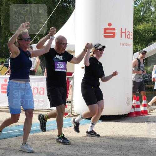 07.09.2025 - 19. Norderstedt Triathlon Zöllner http://msf.ph/oto/8789204 07.09.2025 14:06:31 Ziel 355 meine-sportfotos.de