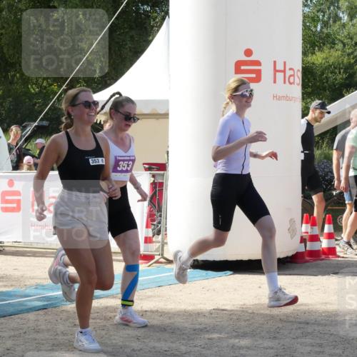07.09.2025 - 19. Norderstedt Triathlon Zöllner http://msf.ph/oto/8789213 07.09.2025 14:06:42 Ziel 353 meine-sportfotos.de