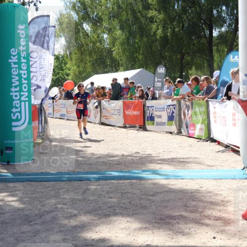 07.09.2025 - 19. Norderstedt Triathlon Zöllner http://msf.ph/oto/8789241 07.09.2025 13:49:55 Ziel 855 meine-sportfotos.de