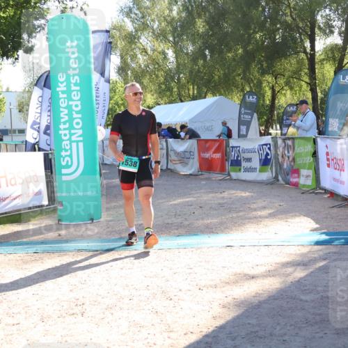 07.09.2025 - 19. Norderstedt Triathlon Zöllner http://msf.ph/oto/8789242 07.09.2025 16:16:54 Ziel 1538 meine-sportfotos.de