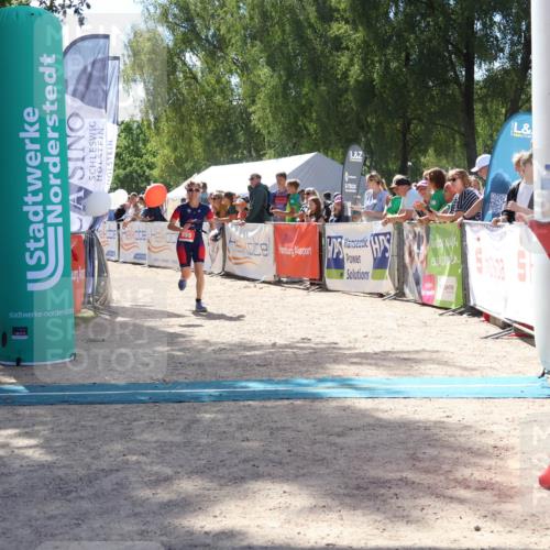 07.09.2025 - 19. Norderstedt Triathlon Zöllner http://msf.ph/oto/8789243 07.09.2025 13:49:55 Ziel 855 meine-sportfotos.de