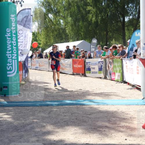 07.09.2025 - 19. Norderstedt Triathlon Zöllner http://msf.ph/oto/8789253 07.09.2025 13:49:56 Ziel 855 meine-sportfotos.de