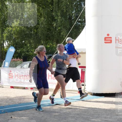 07.09.2025 - 19. Norderstedt Triathlon Zöllner http://msf.ph/oto/8789257 07.09.2025 14:14:57 Ziel 314 meine-sportfotos.de