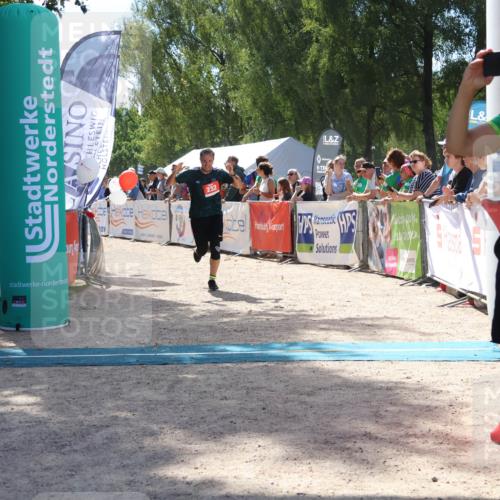 07.09.2025 - 19. Norderstedt Triathlon Zöllner http://msf.ph/oto/8789261 07.09.2025 13:50:28 Ziel 232 meine-sportfotos.de