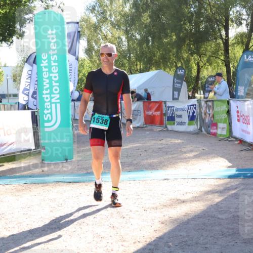 07.09.2025 - 19. Norderstedt Triathlon Zöllner http://msf.ph/oto/8789265 07.09.2025 16:16:55 Ziel 1538 meine-sportfotos.de