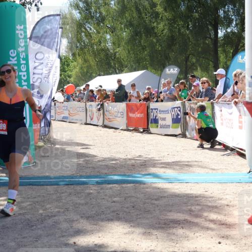 07.09.2025 - 19. Norderstedt Triathlon Zöllner http://msf.ph/oto/8789316 07.09.2025 13:51:07 Ziel 1389 meine-sportfotos.de