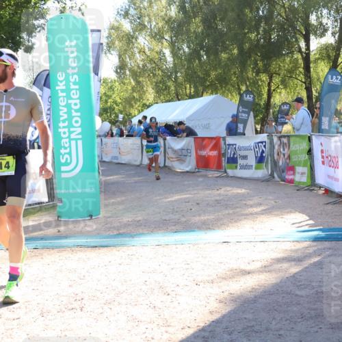 07.09.2025 - 19. Norderstedt Triathlon Zöllner http://msf.ph/oto/8789323 07.09.2025 16:17:09 Ziel 444, 514 meine-sportfotos.de