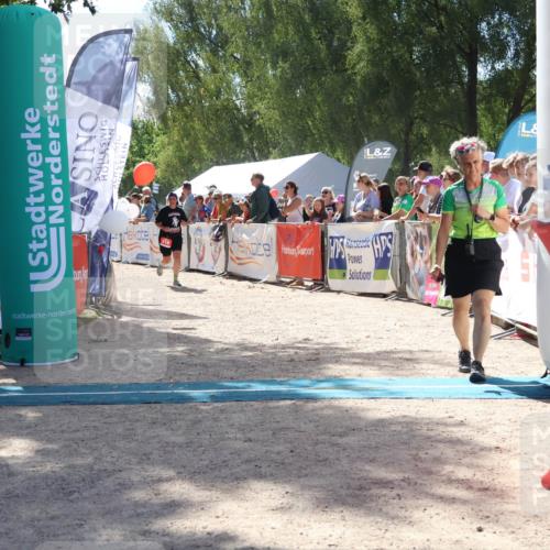 07.09.2025 - 19. Norderstedt Triathlon Zöllner http://msf.ph/oto/8789325 07.09.2025 13:51:14 Ziel 219 meine-sportfotos.de