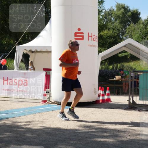 07.09.2025 - 19. Norderstedt Triathlon Zöllner http://msf.ph/oto/8789332 07.09.2025 14:26:21 Ziel 1304 meine-sportfotos.de