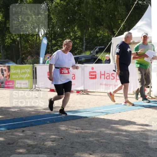 07.09.2025 - 19. Norderstedt Triathlon Zöllner http://msf.ph/oto/8789338 07.09.2025 14:36:07 Ziel 708 meine-sportfotos.de