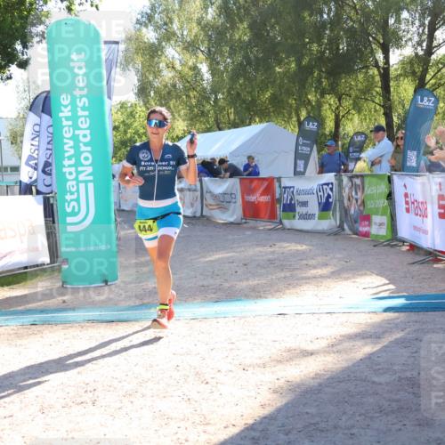 07.09.2025 - 19. Norderstedt Triathlon Zöllner http://msf.ph/oto/8789349 07.09.2025 16:17:12 Ziel 444, 514 meine-sportfotos.de