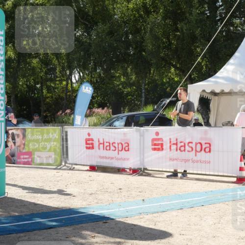 07.09.2025 - 19. Norderstedt Triathlon Zöllner http://msf.ph/oto/8789353 07.09.2025 15:02:09 Ziel 1468 meine-sportfotos.de