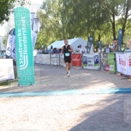 07.09.2025 - 19. Norderstedt Triathlon Zöllner http://msf.ph/oto/8789416 07.09.2025 16:17:36 Ziel 363 meine-sportfotos.de