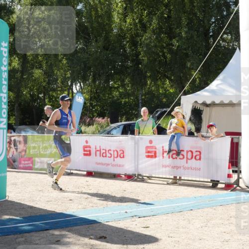 07.09.2025 - 19. Norderstedt Triathlon Zöllner http://msf.ph/oto/8789422 07.09.2025 15:08:41 Ziel 1042 meine-sportfotos.de