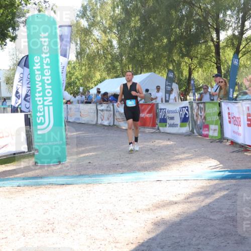 07.09.2025 - 19. Norderstedt Triathlon Zöllner http://msf.ph/oto/8789426 07.09.2025 16:17:36 Ziel 363 meine-sportfotos.de