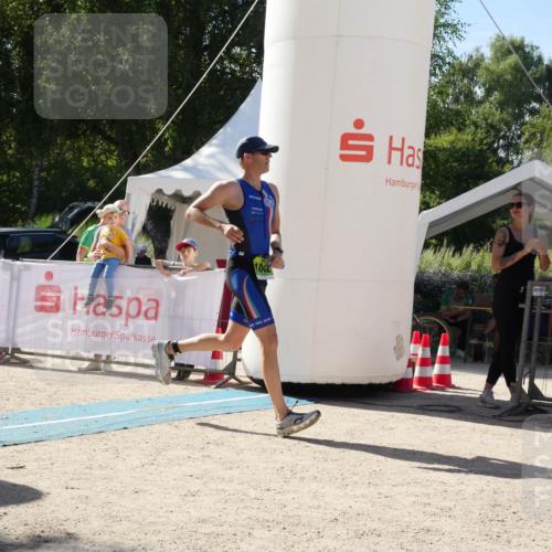 07.09.2025 - 19. Norderstedt Triathlon Zöllner http://msf.ph/oto/8789428 07.09.2025 15:08:42 Ziel 1042 meine-sportfotos.de