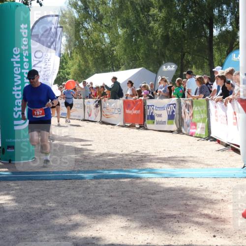 07.09.2025 - 19. Norderstedt Triathlon Zöllner http://msf.ph/oto/8789429 07.09.2025 13:51:34 Ziel 197, 317 meine-sportfotos.de