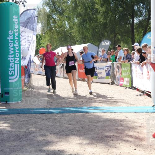 07.09.2025 - 19. Norderstedt Triathlon Zöllner http://msf.ph/oto/8789447 07.09.2025 13:51:36 Ziel 197, 317 meine-sportfotos.de