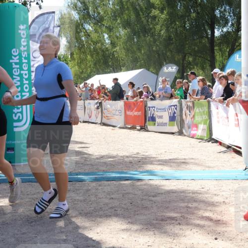07.09.2025 - 19. Norderstedt Triathlon Zöllner http://msf.ph/oto/8789467 07.09.2025 13:51:38 Ziel 197, 317 meine-sportfotos.de