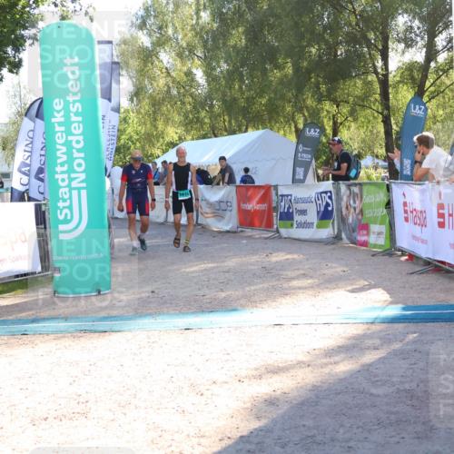 07.09.2025 - 19. Norderstedt Triathlon Zöllner http://msf.ph/oto/8789483 07.09.2025 16:18:33 Ziel 1514, 1539 meine-sportfotos.de
