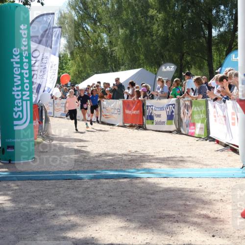 07.09.2025 - 19. Norderstedt Triathlon Zöllner http://msf.ph/oto/8789484 07.09.2025 13:52:01 Ziel 333 meine-sportfotos.de