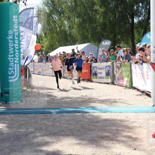 07.09.2025 - 19. Norderstedt Triathlon Zöllner http://msf.ph/oto/8789494 07.09.2025 13:52:02 Ziel 333 meine-sportfotos.de