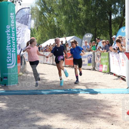 07.09.2025 - 19. Norderstedt Triathlon Zöllner http://msf.ph/oto/8789508 07.09.2025 13:52:04 Ziel 333 meine-sportfotos.de