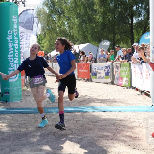 07.09.2025 - 19. Norderstedt Triathlon Zöllner http://msf.ph/oto/8789519 07.09.2025 13:52:04 Ziel 333 meine-sportfotos.de