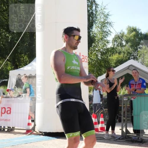 07.09.2025 - 19. Norderstedt Triathlon Zöllner http://msf.ph/oto/8789523 07.09.2025 15:14:32 Ziel 1006 meine-sportfotos.de