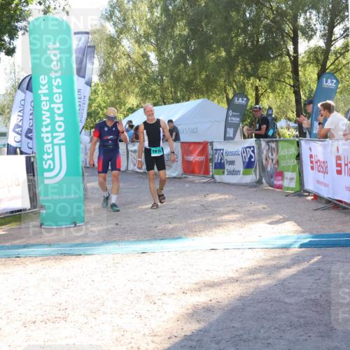 07.09.2025 - 19. Norderstedt Triathlon Zöllner http://msf.ph/oto/8789527 07.09.2025 16:18:36 Ziel 1514, 1539 meine-sportfotos.de