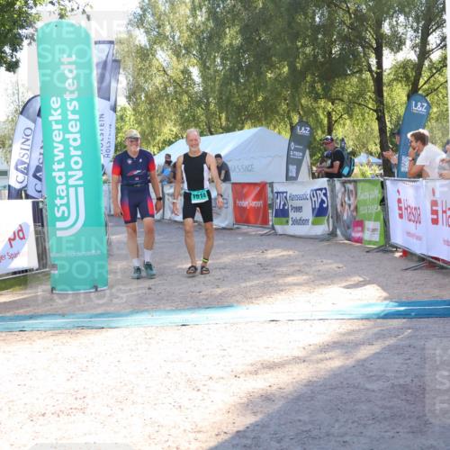 07.09.2025 - 19. Norderstedt Triathlon Zöllner http://msf.ph/oto/8789538 07.09.2025 16:18:37 Ziel 1514, 1539 meine-sportfotos.de
