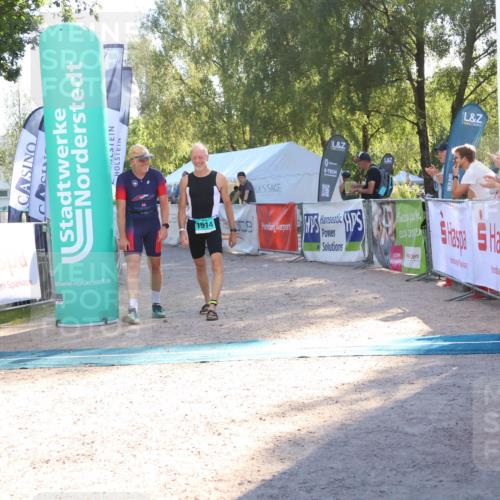 07.09.2025 - 19. Norderstedt Triathlon Zöllner http://msf.ph/oto/8789546 07.09.2025 16:18:37 Ziel 1514, 1539 meine-sportfotos.de