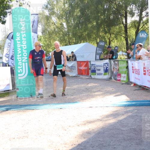 07.09.2025 - 19. Norderstedt Triathlon Zöllner http://msf.ph/oto/8789548 07.09.2025 16:18:38 Ziel 1514, 1539 meine-sportfotos.de