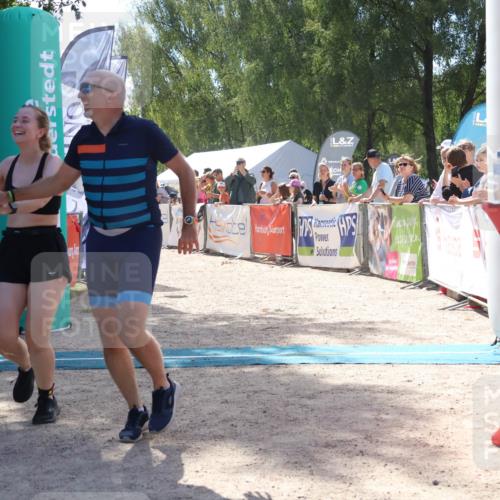 07.09.2025 - 19. Norderstedt Triathlon Zöllner http://msf.ph/oto/8789562 07.09.2025 13:52:14 Ziel 324 meine-sportfotos.de
